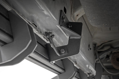 Estribo lateral de aluminio ajustable SRL2 | Cabina doble | Ram 1500/2500/3500 2WD/4WD (2010-2018 y Classic)