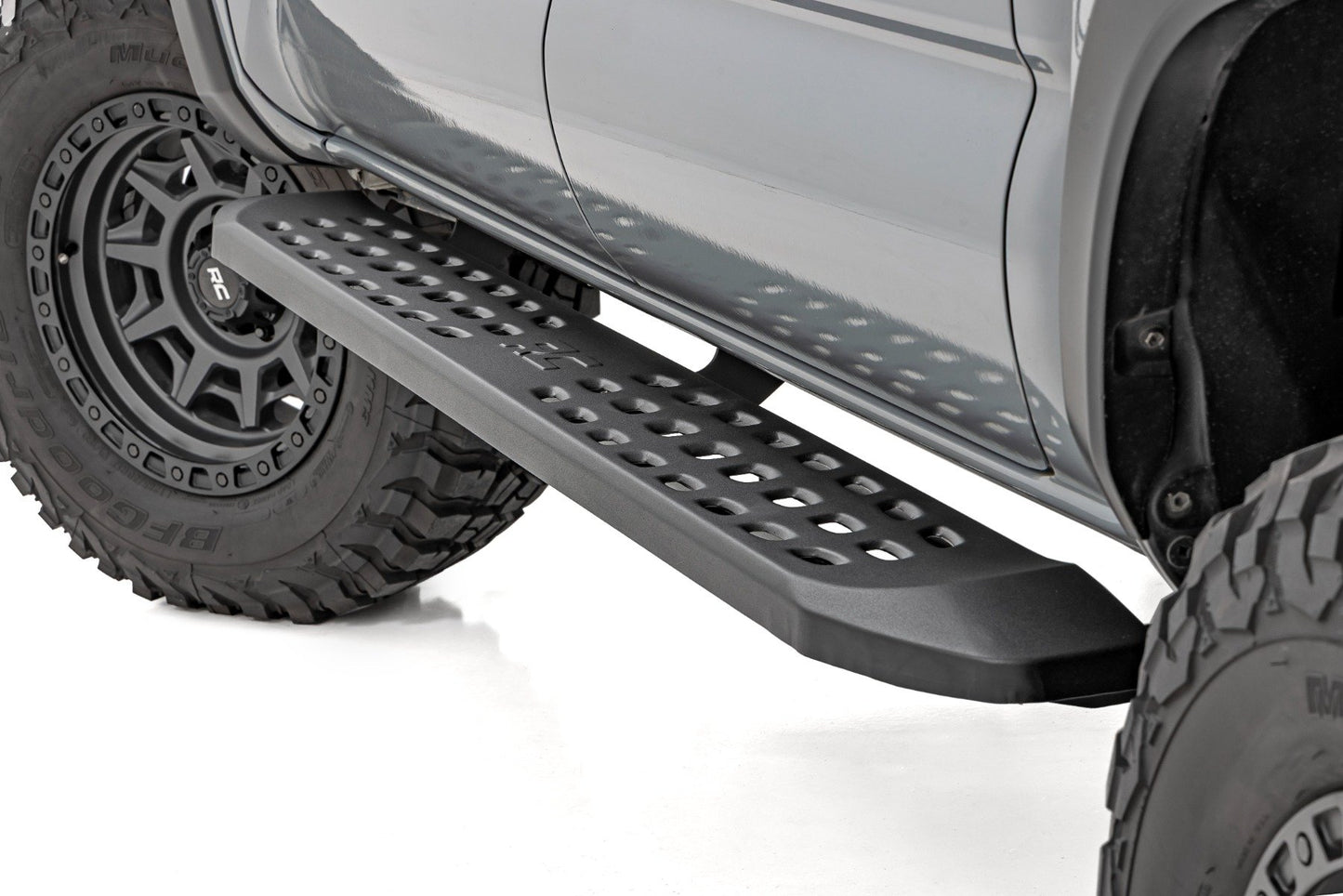 Подножка RPT2 | Двойная кабина | Черный | Toyota Tacoma 2WD/4WD (2016-2023)