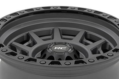 Rin 85 Series Rough Country | Beadlock simulado | Gris plomo/Negro | 17x9 | 6x5.5 | -18mm