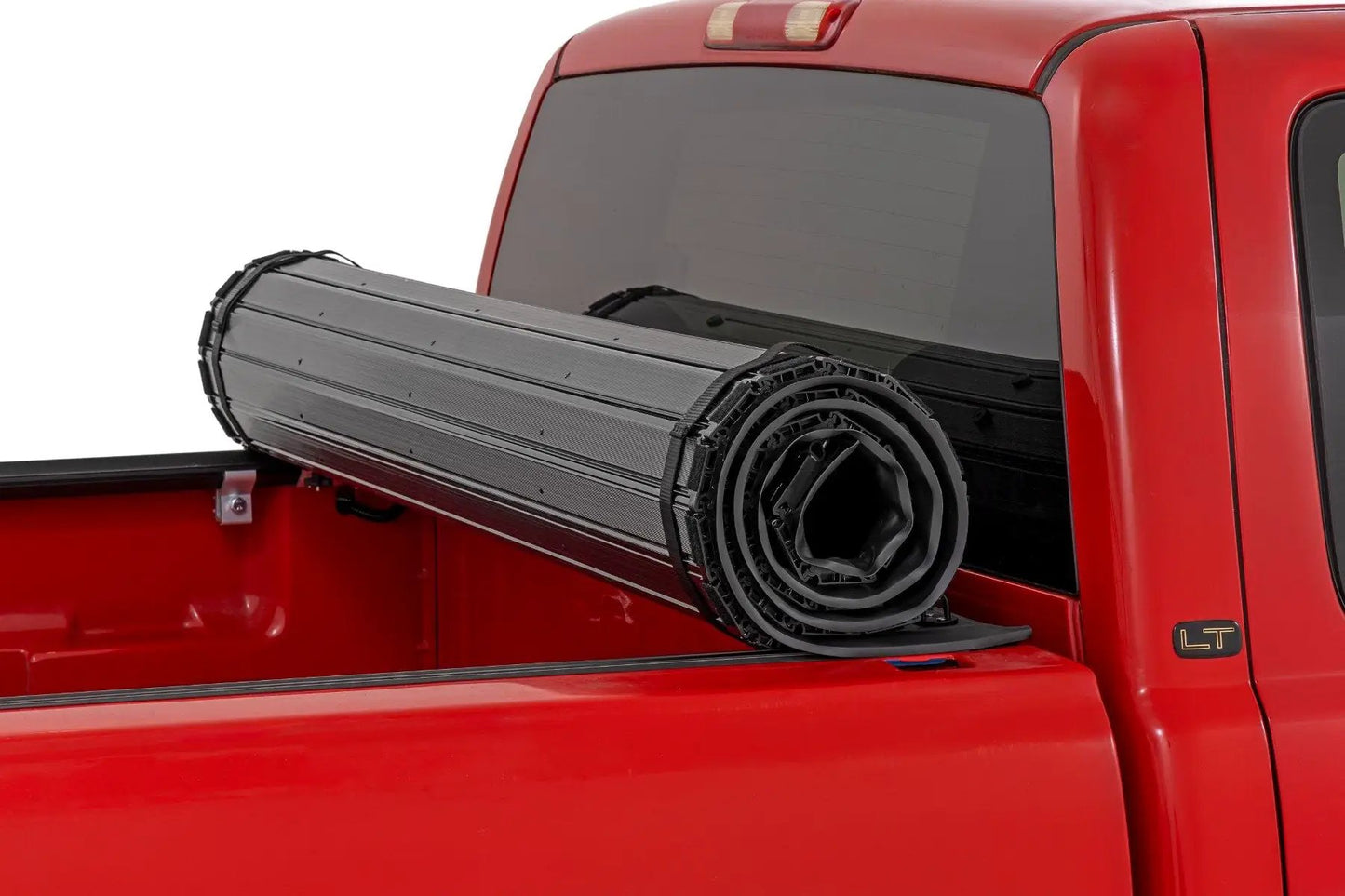 Rough Country Hard Roll Up Bed Cover | 6'7" Bed | Chevy/GMC 1500 (00-06 & Classic) by Rough Country