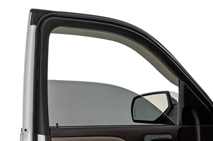 Deflectores para ventanas laterales | Protectores contra lluvia adhesivos | Chevy/GMC 1500/2500HD/3500HD 2WD/4WD