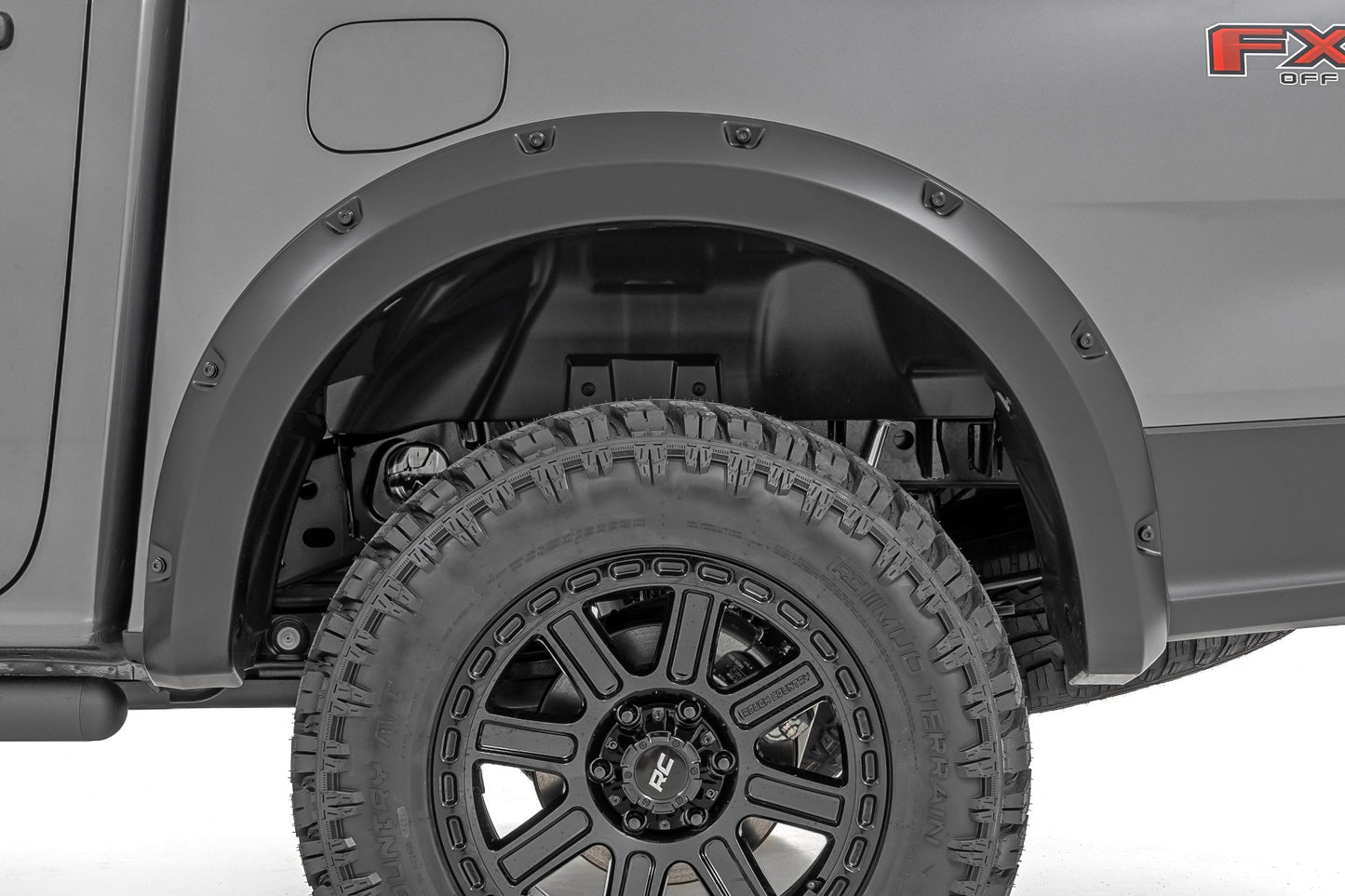 Extensiones de guardabarros tipo "Pocket" | Gris carbonizado M7 | Ford Ranger 2WD/4WD (2024-2025)