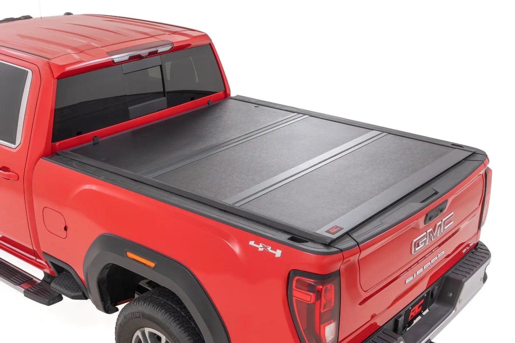 Rough Country Hard Low Profile Bed Cover | 6'9" Bed | Rail Caps | Chevy/GMC 2500HD/3500HD (20-26) by Rough Country