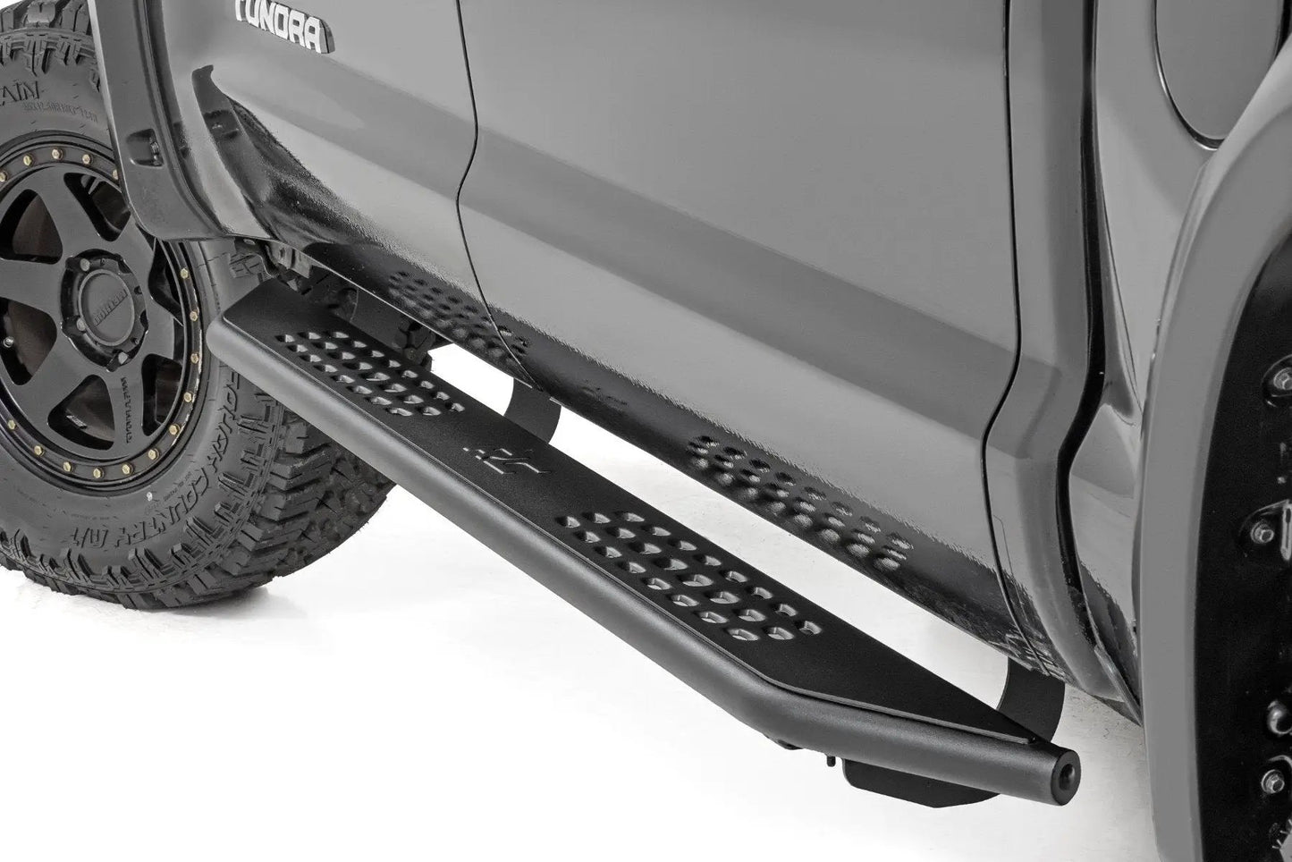 Rough Country OV2 Running Boards | Side Step Bars | Crew Cab | Toyota Tundra 2WD/4WD (07-21) by Rough Country