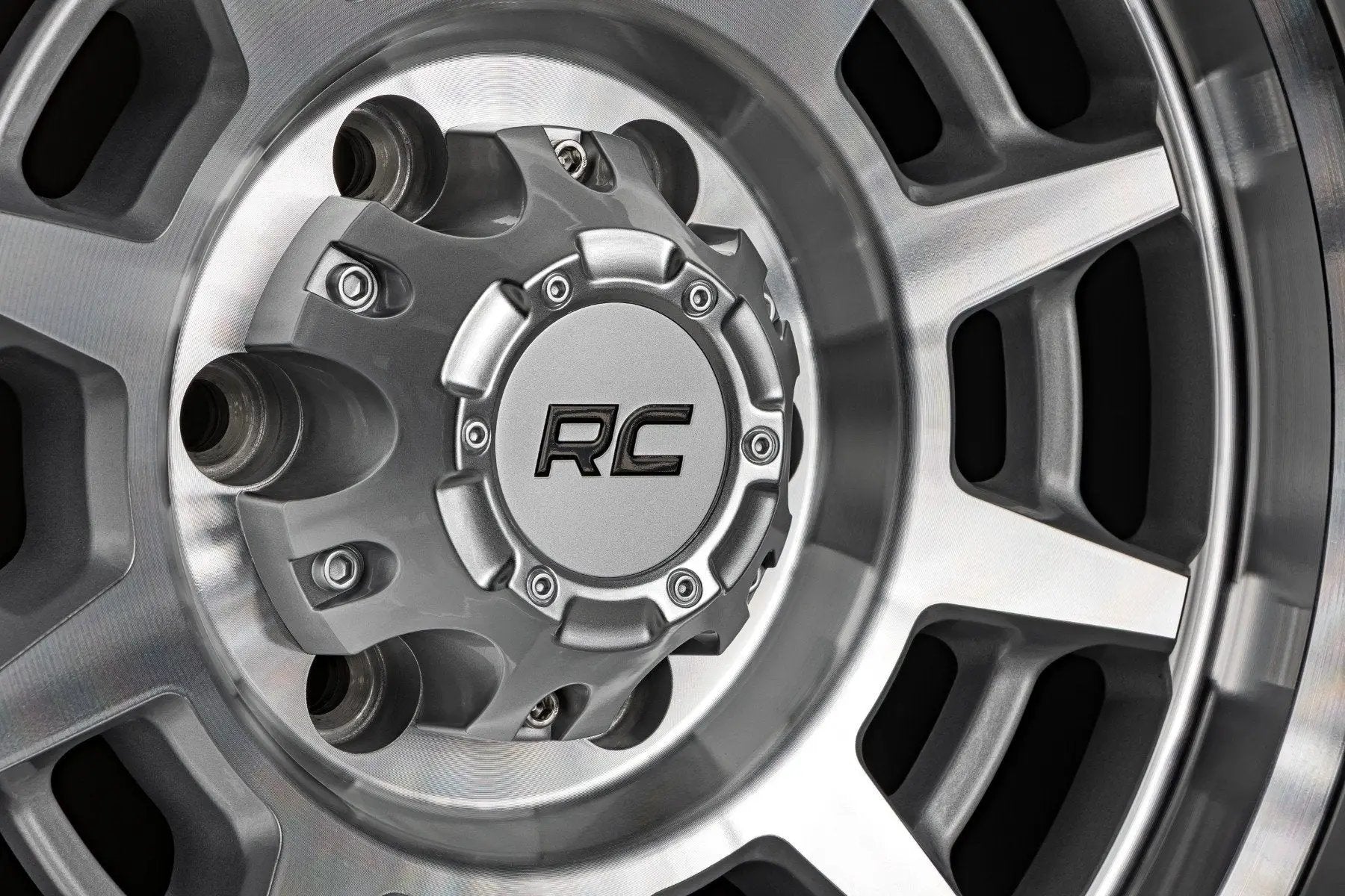 Rough Country 85 Series Wheel | Simulated Beadlock | Full Machine | 17x9 | 5x5 | -12mm by Rough Country