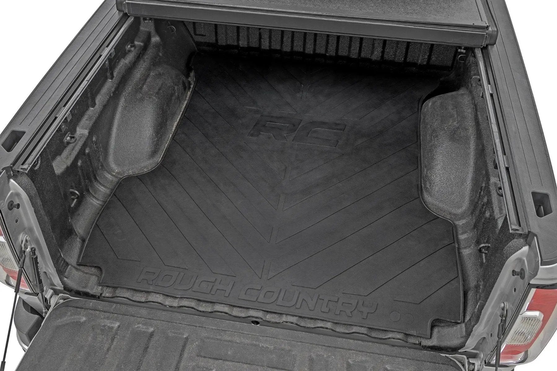 Rough Country Bed Mat | 5' Bed | RC Logo | Chevy/GMC Canyon/Colorado 2WD/4WD (2015-2022) by Rough Country