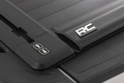Rough Country Powered Bed Cover | 6'7" Bed | Chevy/GMC 1500/2500HD/3500HD (14-19 & Classic) by Rough Country