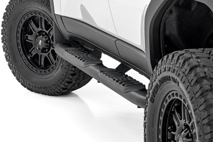 Estribos Ovalados Nerf | Negros | Toyota Land Cruiser 4WD (2024-2025)