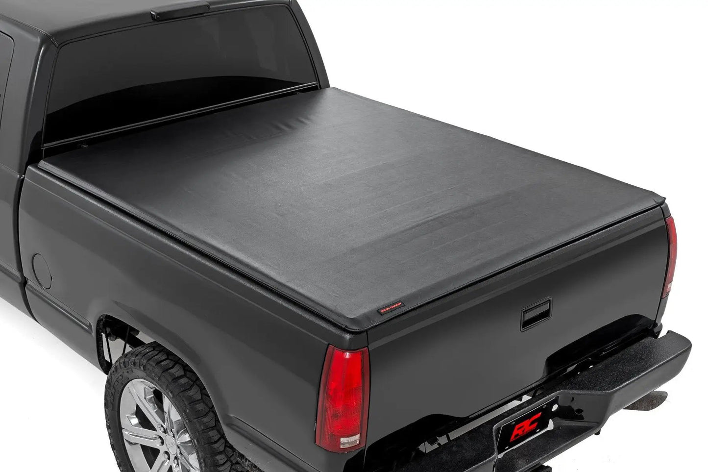 Rough Country Soft Roll Up Bed Cover | 6'7" Bed | Chevy/GMC 1500 (00-06 & Classic) by Rough Country