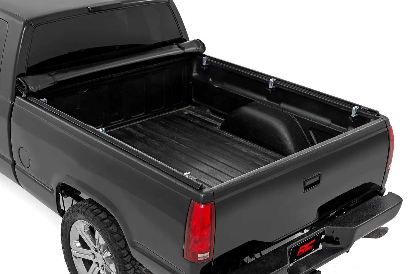 Rough Country Soft Roll Up Bed Cover | 6'7" Bed | Chevy/GMC 1500 (00-06 & Classic) by Rough Country