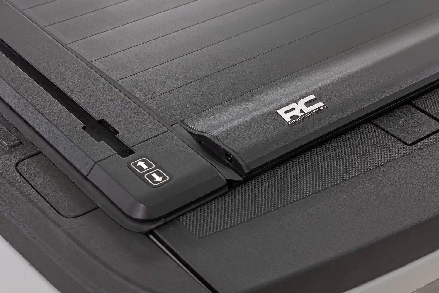 Rough Country Powered Retractable Bed Cover | 5'7" Bed | Ford F-150 (15-26)/F-150 Lightning (22-26) by Rough Country