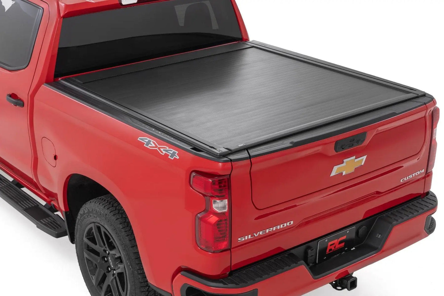 Rough Country Powered Retractable Bed Cover | 5'10" Bed | Chevy/GMC Sierra 1500 (19-26)/Silverado 1500 (19-26) by Rough Country