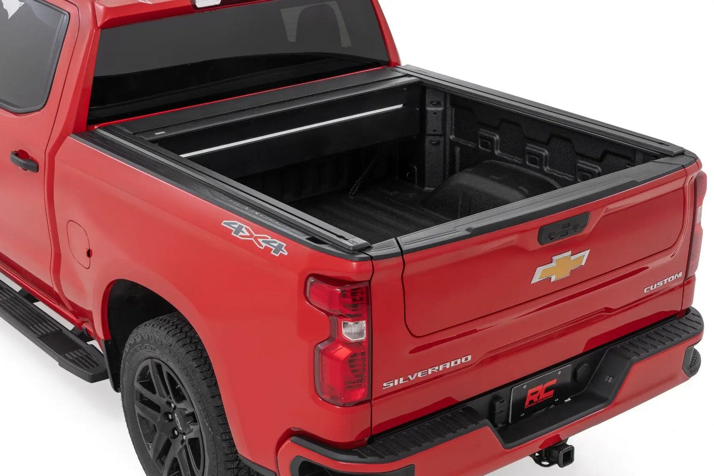 Rough Country Powered Retractable Bed Cover | 5'10" Bed | Chevy/GMC Sierra 1500 (19-26)/Silverado 1500 (19-26) by Rough Country