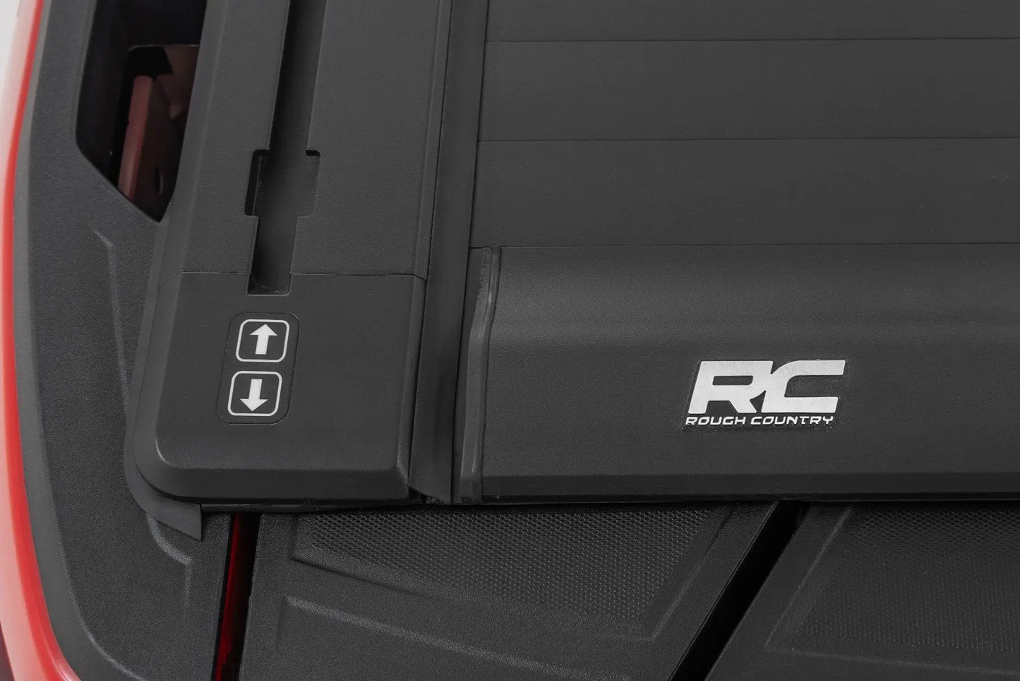 Rough Country Powered Retractable Bed Cover | 5'10" Bed | Chevy/GMC Sierra 1500 (19-26)/Silverado 1500 (19-26) by Rough Country