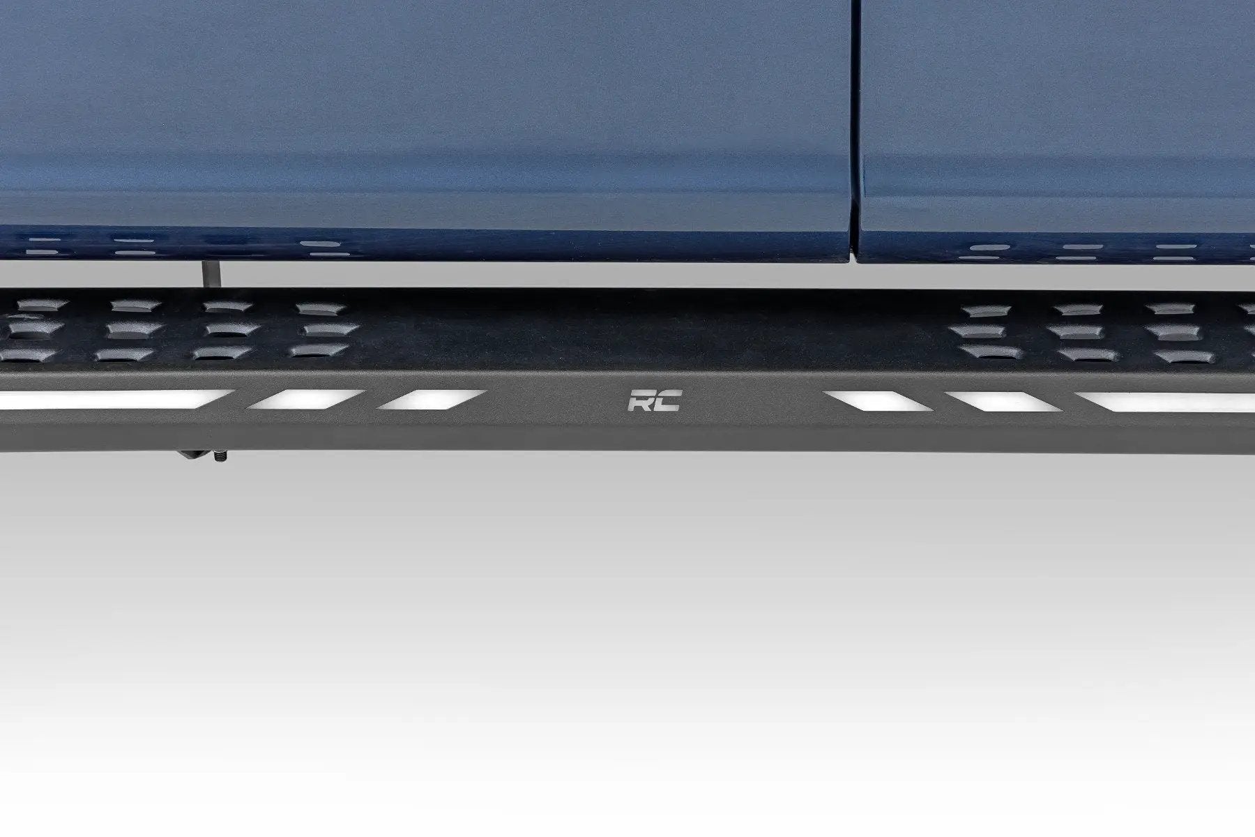 Rough Country AC2 Running Boards | Amber/White | Crew Cab | Ford F-150/Lightning/F-250/F-350/Raptor (15-26) by Rough Country
