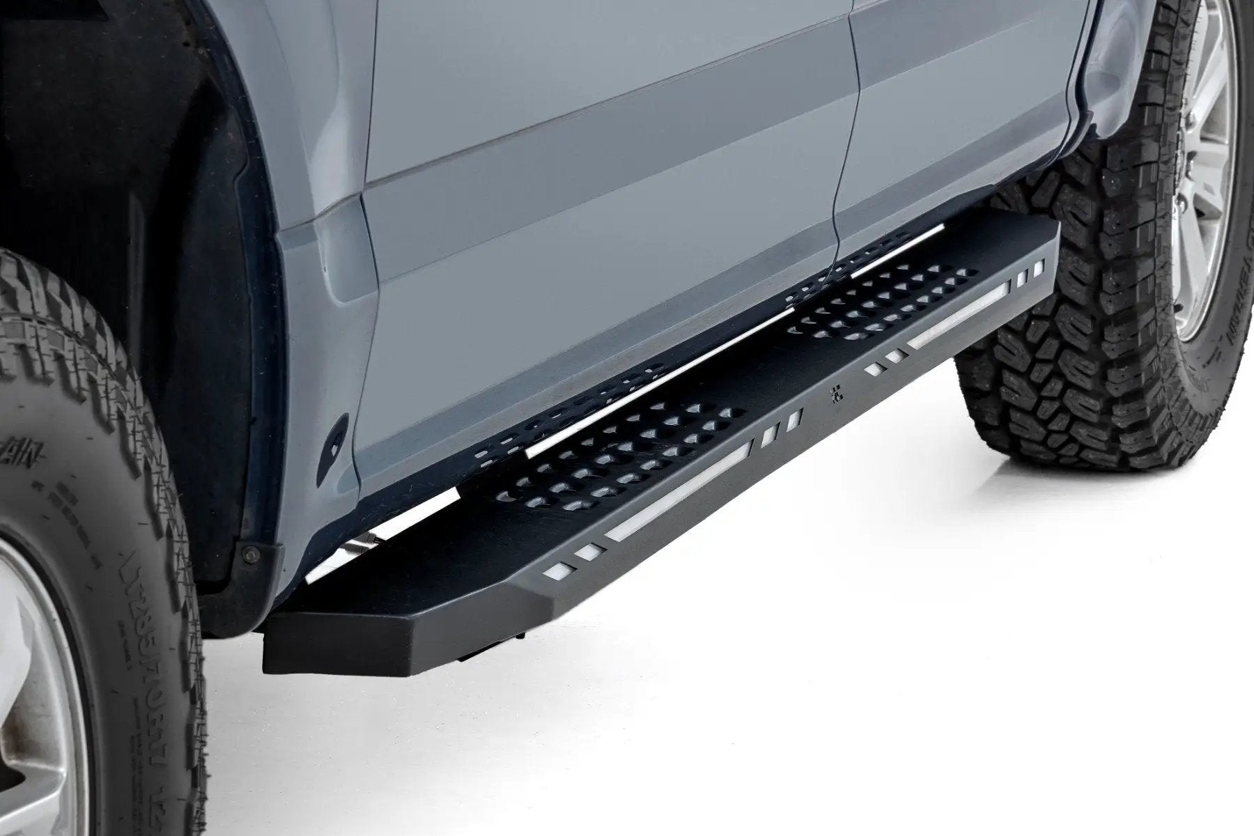 Rough Country AC2 Running Boards | Amber/White | Crew Cab | Ford F-150/Lightning/F-250/F-350/Raptor (15-26) by Rough Country