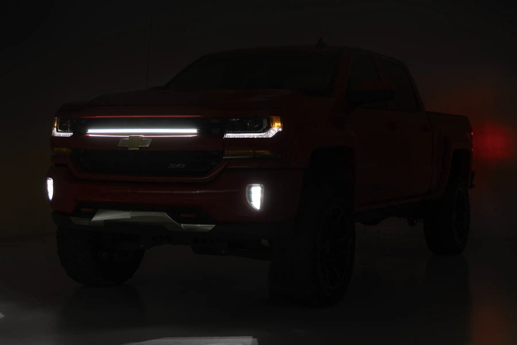 Rough Country LED Light Kit | Grille Mount | 30 Inch DRL | Chevy Silverado 1500 (16-18) by Rough Country