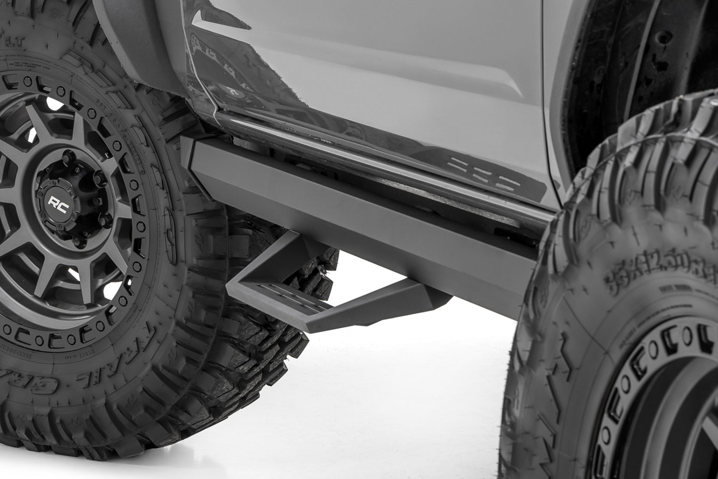 Регулируемая алюминиевая подножка SRL2 | 2 двери | Ford Bronco (2 двери) 4WD (2021-2025)