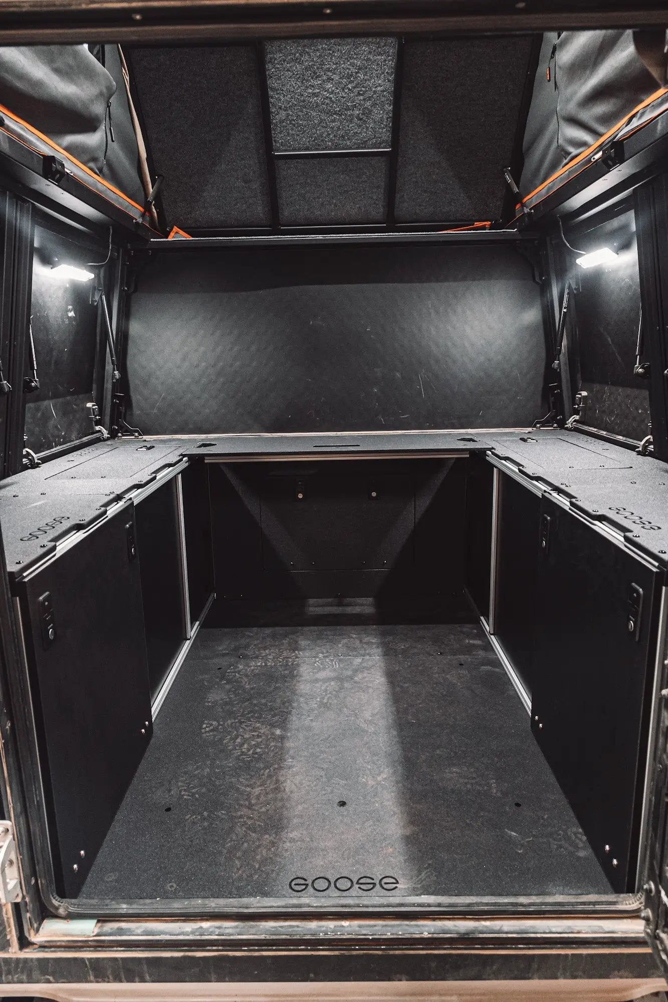 Alu-Cab Alu-Cabin Canopy Camper - Chevrolet Silverado 1500 / GMC Sierra 1500 2019-Present 4th Gen. - Bed Plate System by Goose Gear