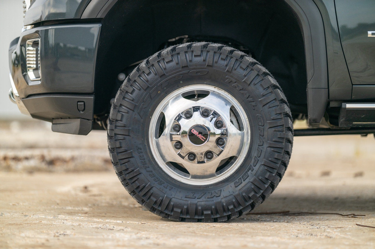 Kit de elevación de 3 pulgadas | Chevy/GMC Sierra 3500 HD/Silverado 3500 HD 2WD/4WD (20-26)
