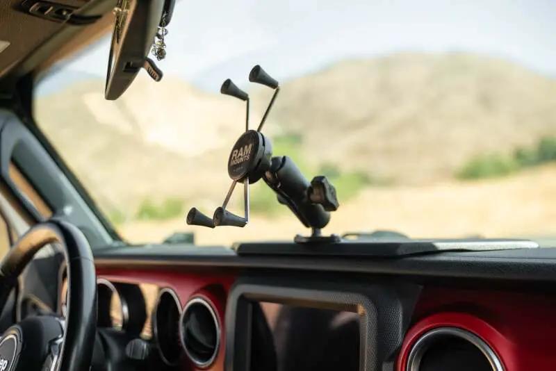 DV8 Offroad DVE Digital Device Kit by DV8 Offroad