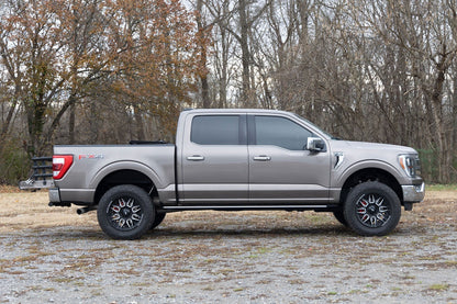 Cubiertas de pinza de freno | Traseras | Rojas | Ford F-150 2WD/4WD (2021-2025)