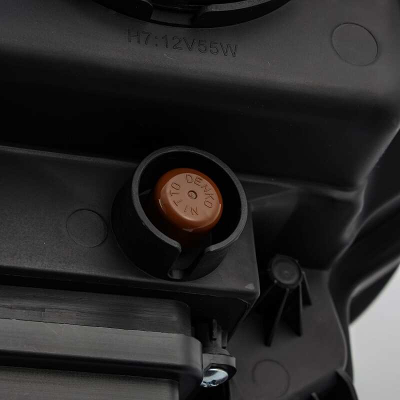 AlphaRex ARX LUXX Headlights