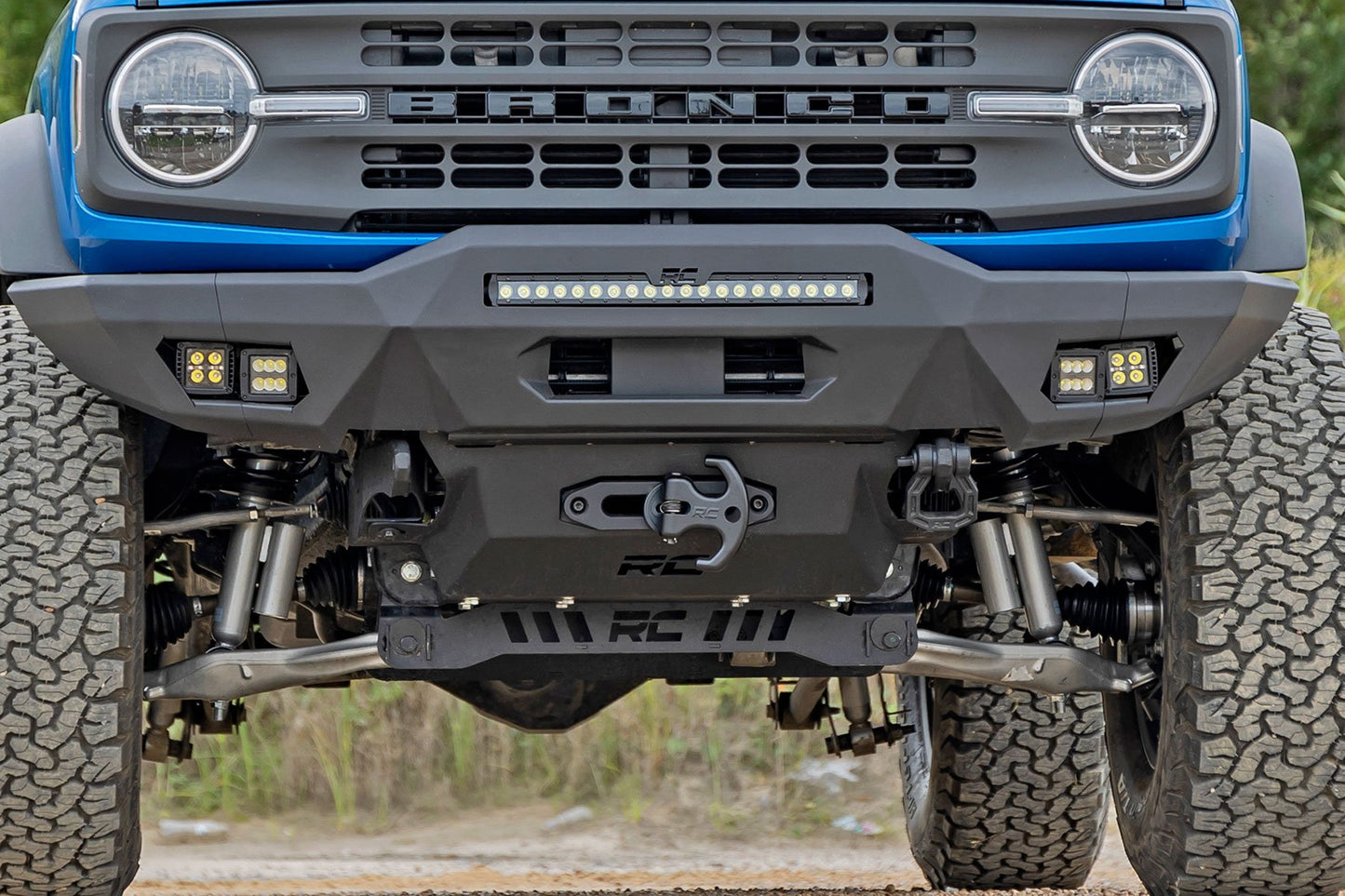 Скрытая лебедочная площадка | Все модели | Ford Bronco 4WD (2021-2025)