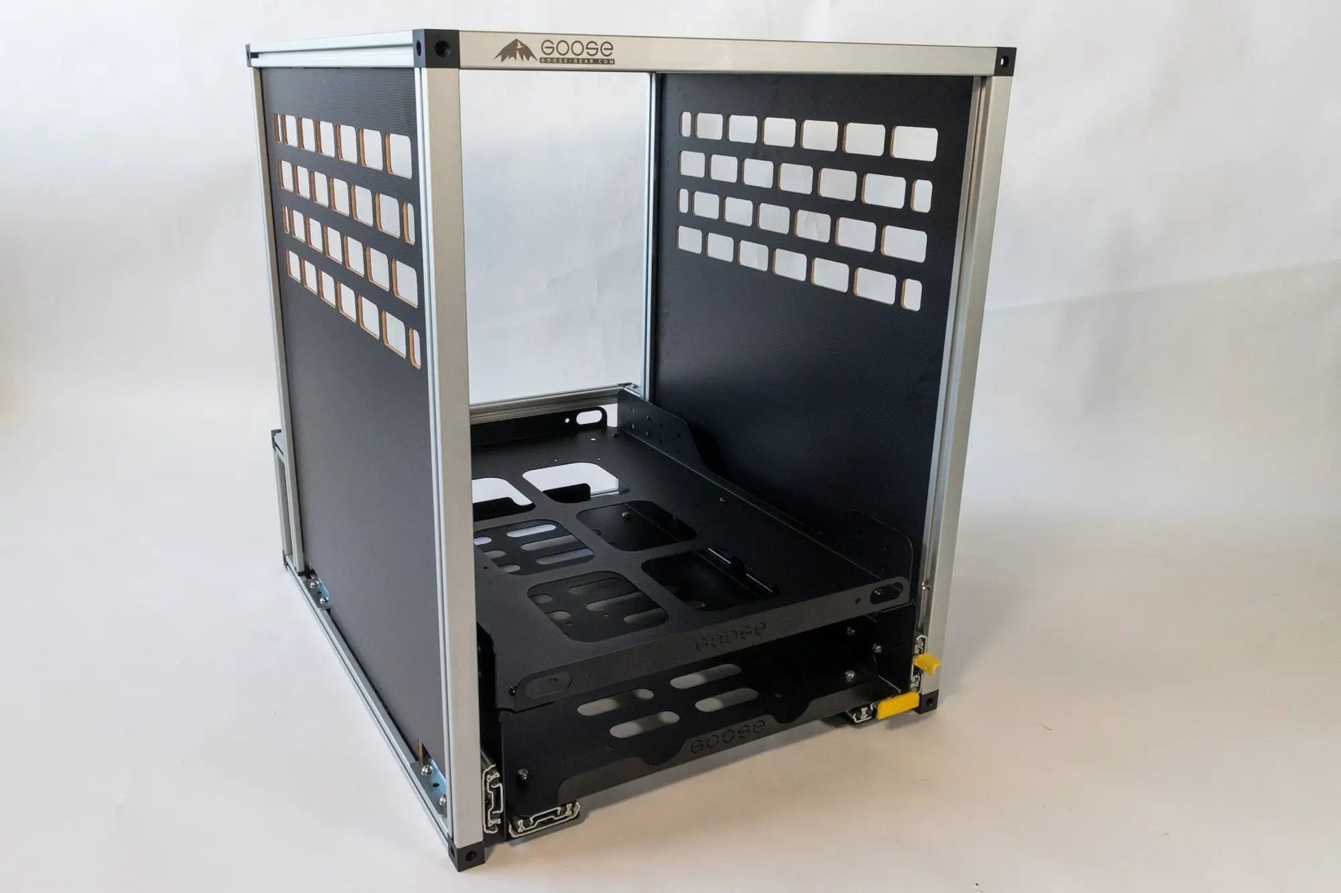 CampKitchen 2.51 - 25" Deep Module by Goose Gear