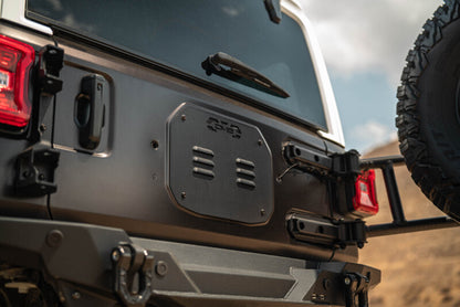 DV8 Offroad DVE Tire Carriers