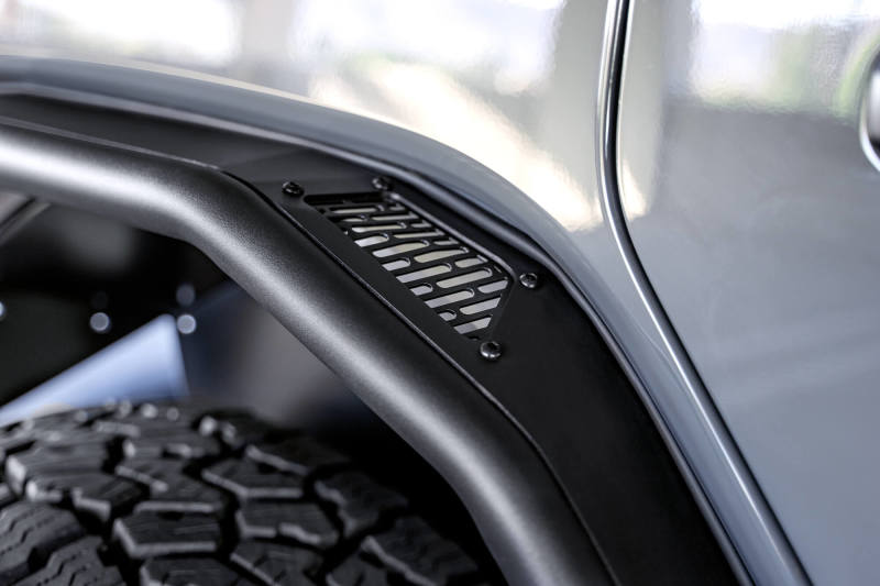 DV8 Offroad DVE Fenders