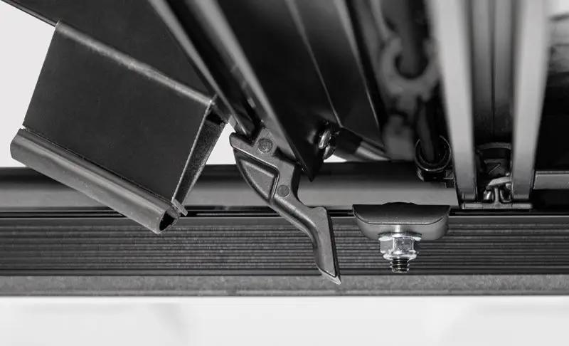 Access ACC LOMAX Tri-Fold Cover by Access