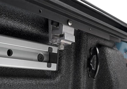 Roll-N-Lock RNL M-Series Tonneau Cover by Roll-N-Lock