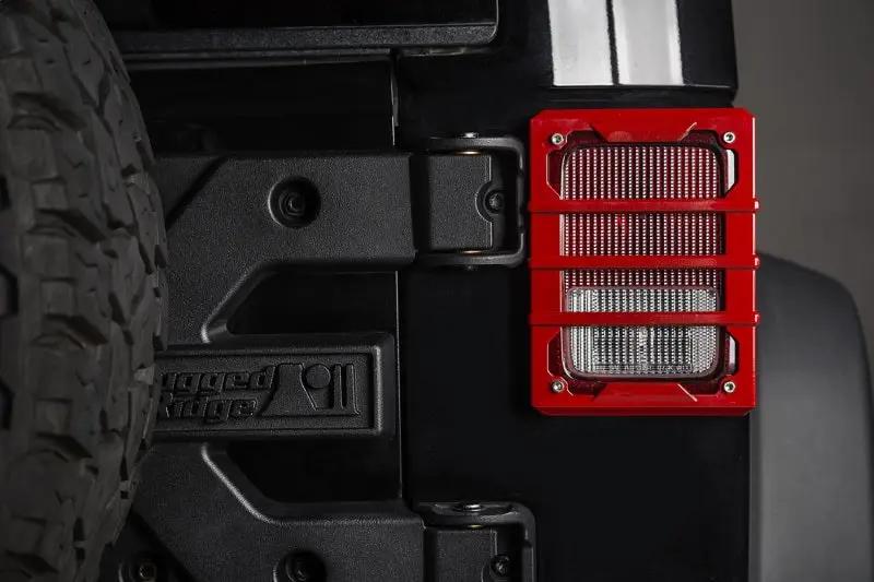 Rugged Ridge RUG Light Guards