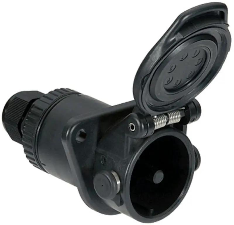 HELLA Wire Connectors by Hella