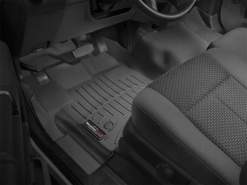 WeatherTech WT FloorLiner - Front - Blk