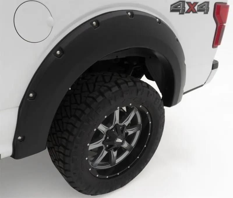 Bushwacker BUS Pocket Style Flares by Bushwacker