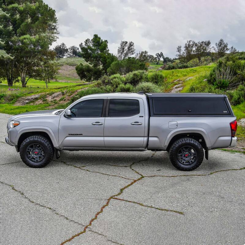 Westin WES EXP Truck Caps