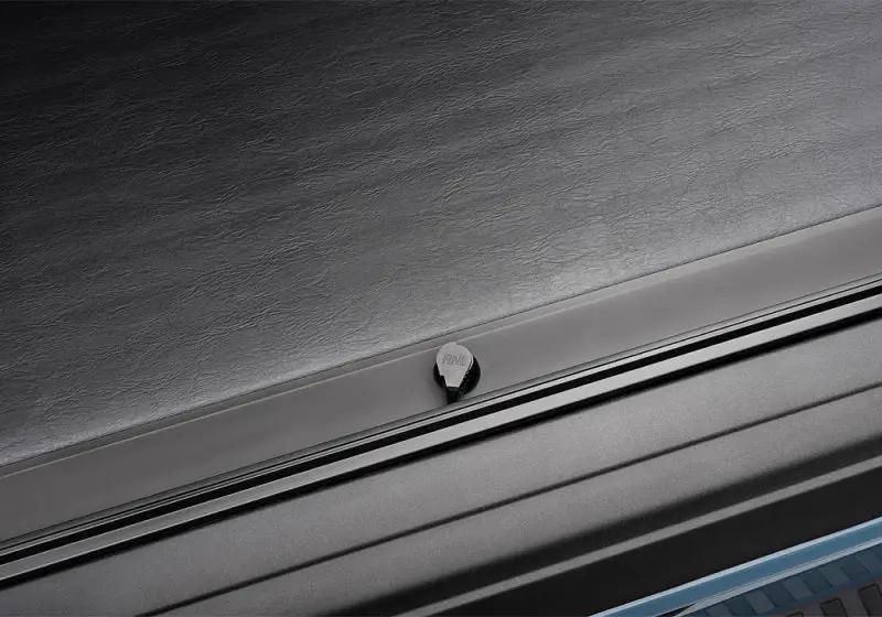 Roll-N-Lock RNL M-Series Tonneau Cover by Roll-N-Lock