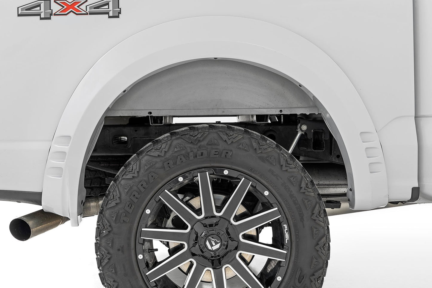 Guardabarros | SF1 | D1 Gris Piedra | Ford F-150 2WD/4WD (2021-2025)