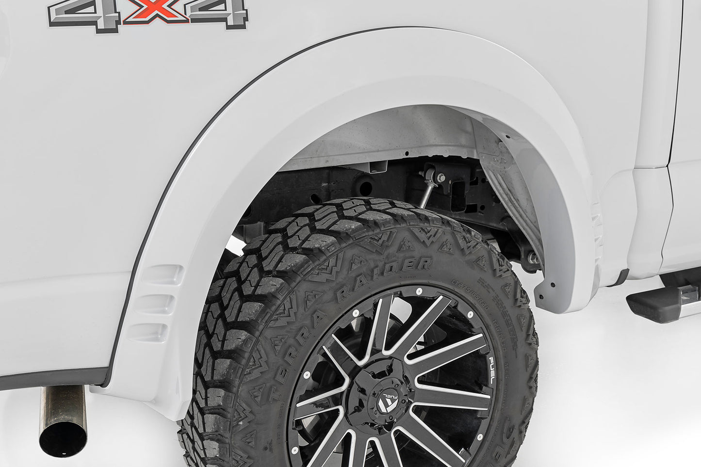 Guardabarros | SF1 | Gris pantano T9 | Ford F-150 2WD/4WD (2021-2025)