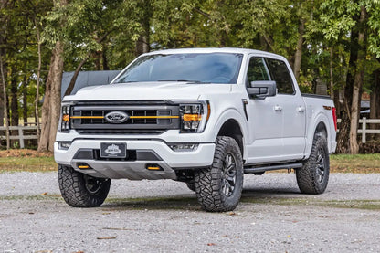 Rough Country 2.5 Inch Lift Kit | M1 Struts | Ford F-150 Tremor 4WD (2021-2025) by Rough Country