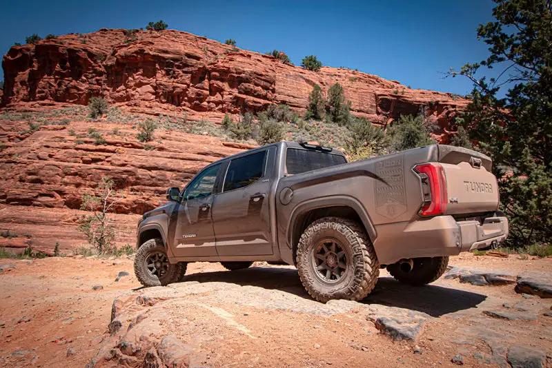 ICON ICO 2.5 Series Shocks by ICON