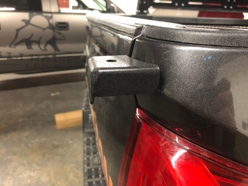 Cali Raised LED CAL Bed Accessory Mount