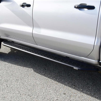 Westin WES Nerf Bars - Outlaw