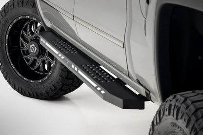 Rough Country AC2 Running Boards | Amber/White | Crew Cab | Chevy/GMC 1500 (07-18) by Rough Country