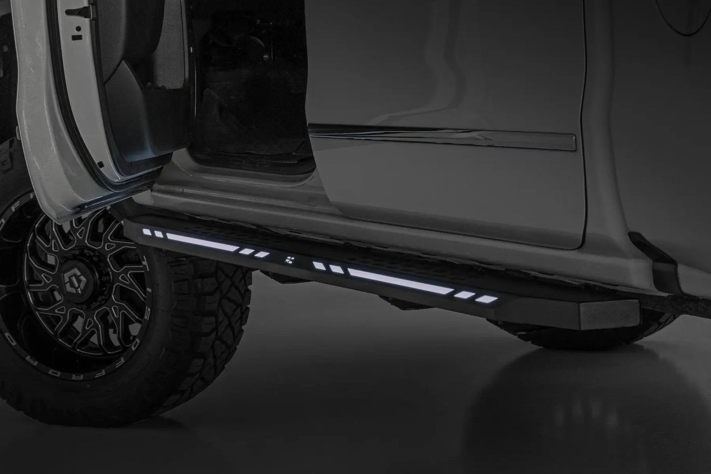 Rough Country AC2 Running Boards | Amber/White | Crew Cab | Chevy/GMC 1500 (07-18) by Rough Country
