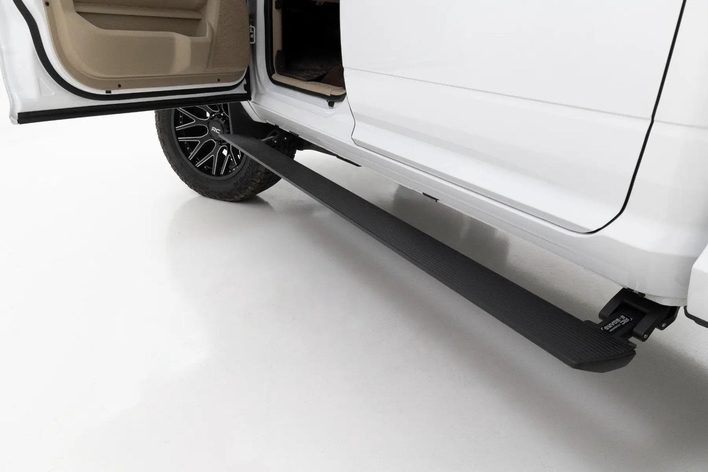 Rough Country Power Running Boards | Dual Electric Motor | Crew Cab | Ram 2500 (11-26)/3500 (11-25) by Rough Country