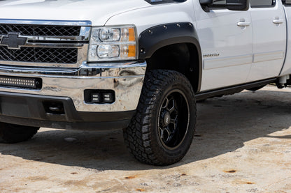 Guardabarros tipo Pocket | Camas de 6'7" y 8' | Gris sigilo 46 | Chevy Silverado 1500/2500HD/3500HD (07-14)