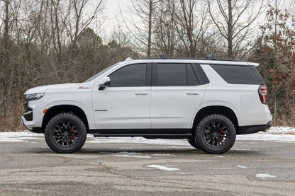 Rough Country 2 Inch Lift Kit | OE Air Ride | Chevy/GMC Tahoe/Yukon 4WD (2021-2025) by Rough Country